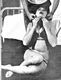 http://www.princes-horror-central.com/detectiveinsidethumbs/tn_detectiveinside00538.jpg