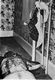 http://www.princes-horror-central.com/detectiveinsidethumbs/tn_detectiveinside00639.jpg